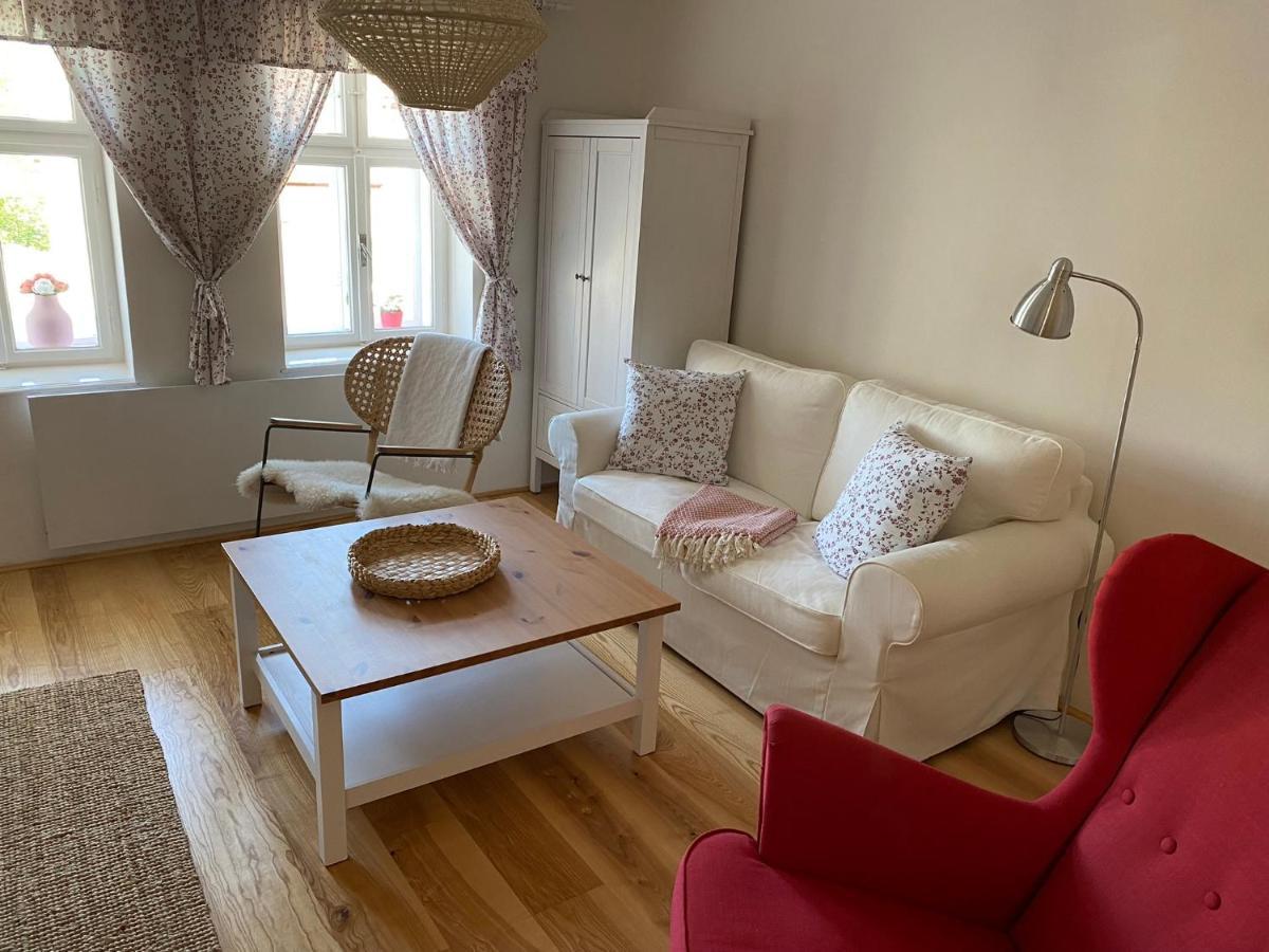 Nad Slovackym Sklipkem Villa Tupesy Екстериор снимка