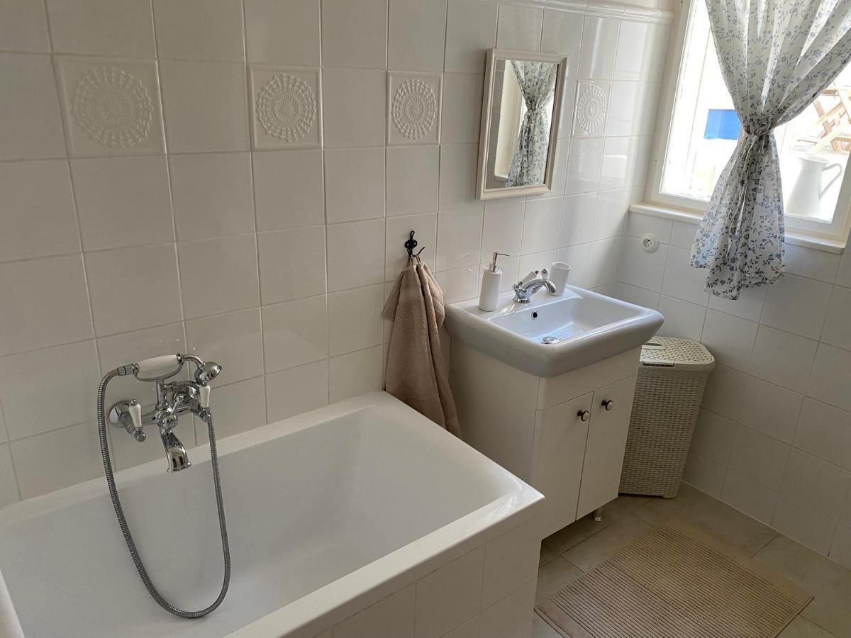 Nad Slovackym Sklipkem Villa Tupesy Екстериор снимка